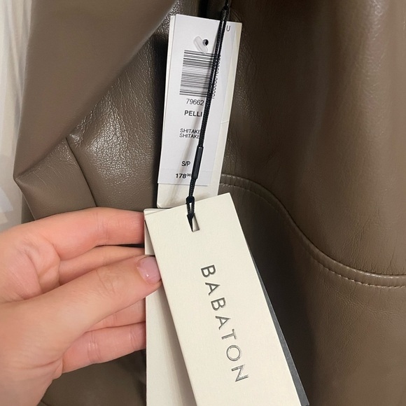 Aritzia Babaton Pelli Shirt Jacket in Shitake New with Tags! - Picture 7 of 8